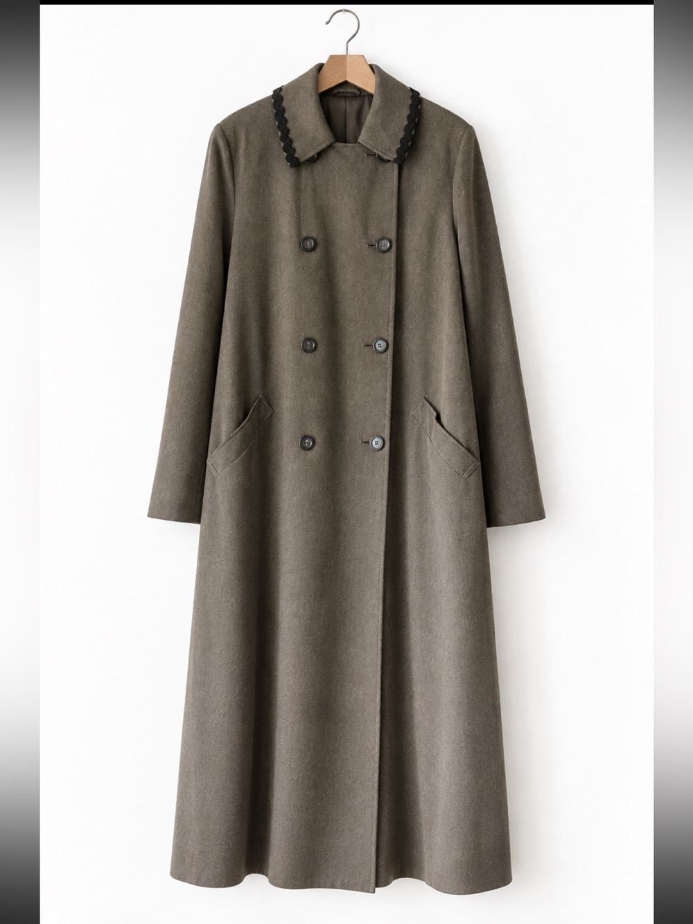 Vintage full length London Fog trench women’s size 4